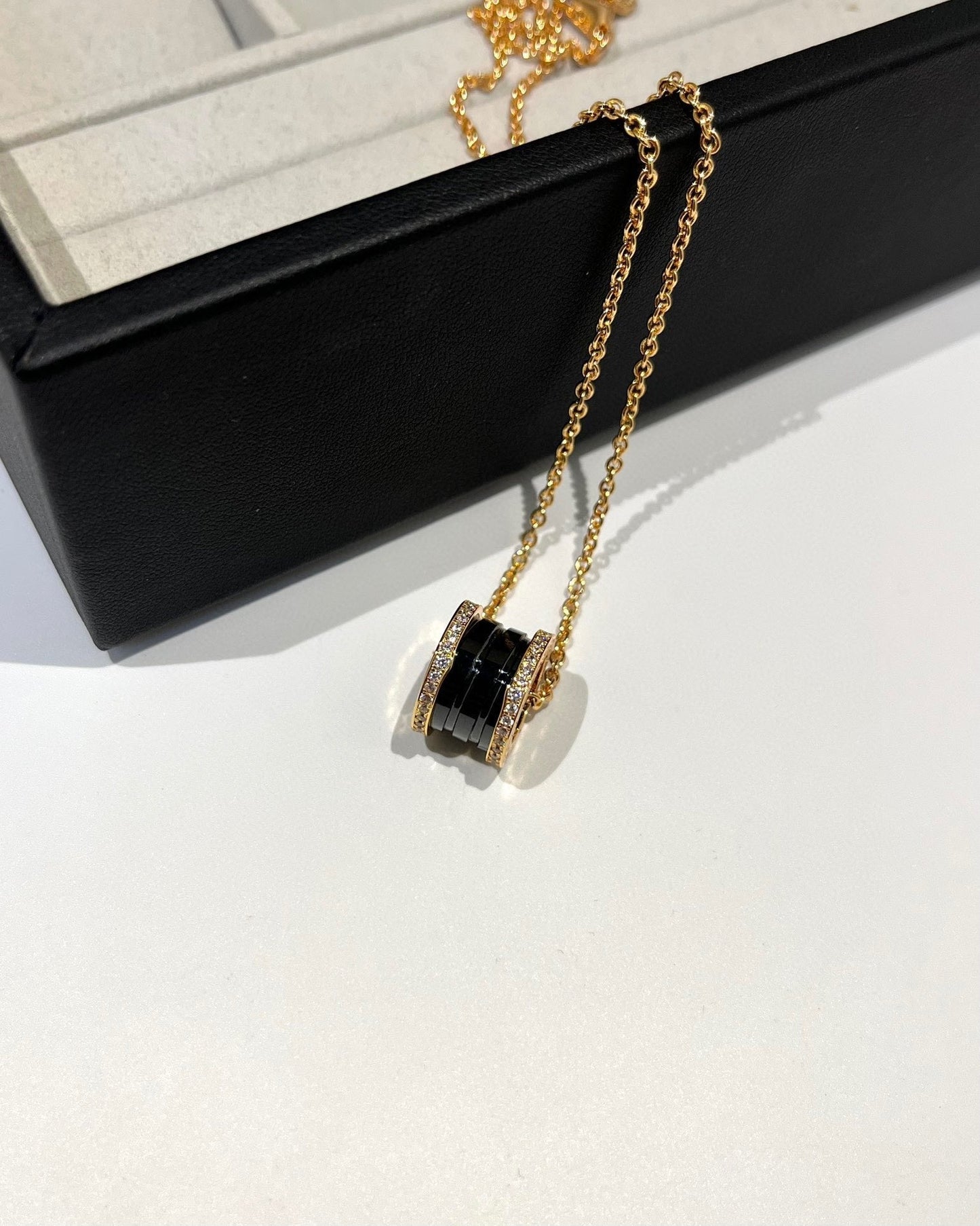 [Lucas Jewelry]ZERO 1 BLACK CERAMIC DIAMOND PINK GOLD NECKLACE