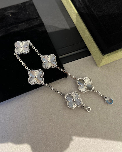 [Lucas Jewelry]CLOVER SILVER 5 MOTIFS BRACELET